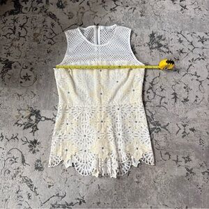Veronica Beard White and Pale Yellow Lace Eyelet Sleeveless Top